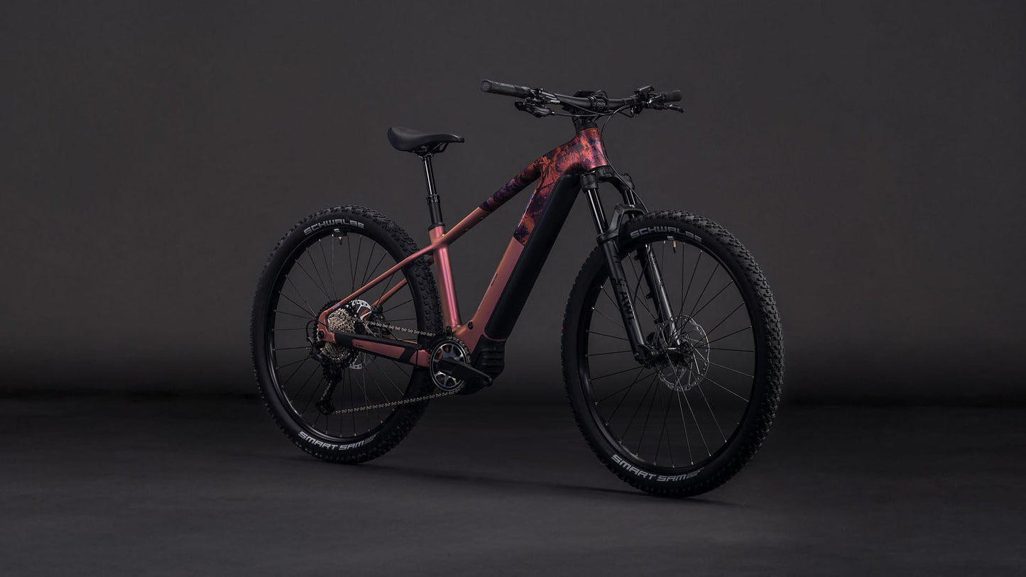 Cube Reaction Hybrid SLX 800
