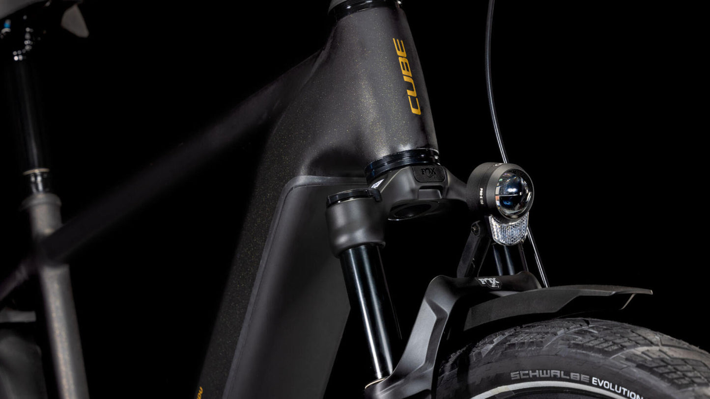 Cube Kathmandu Hybrid SLT 800 golddust´n´black