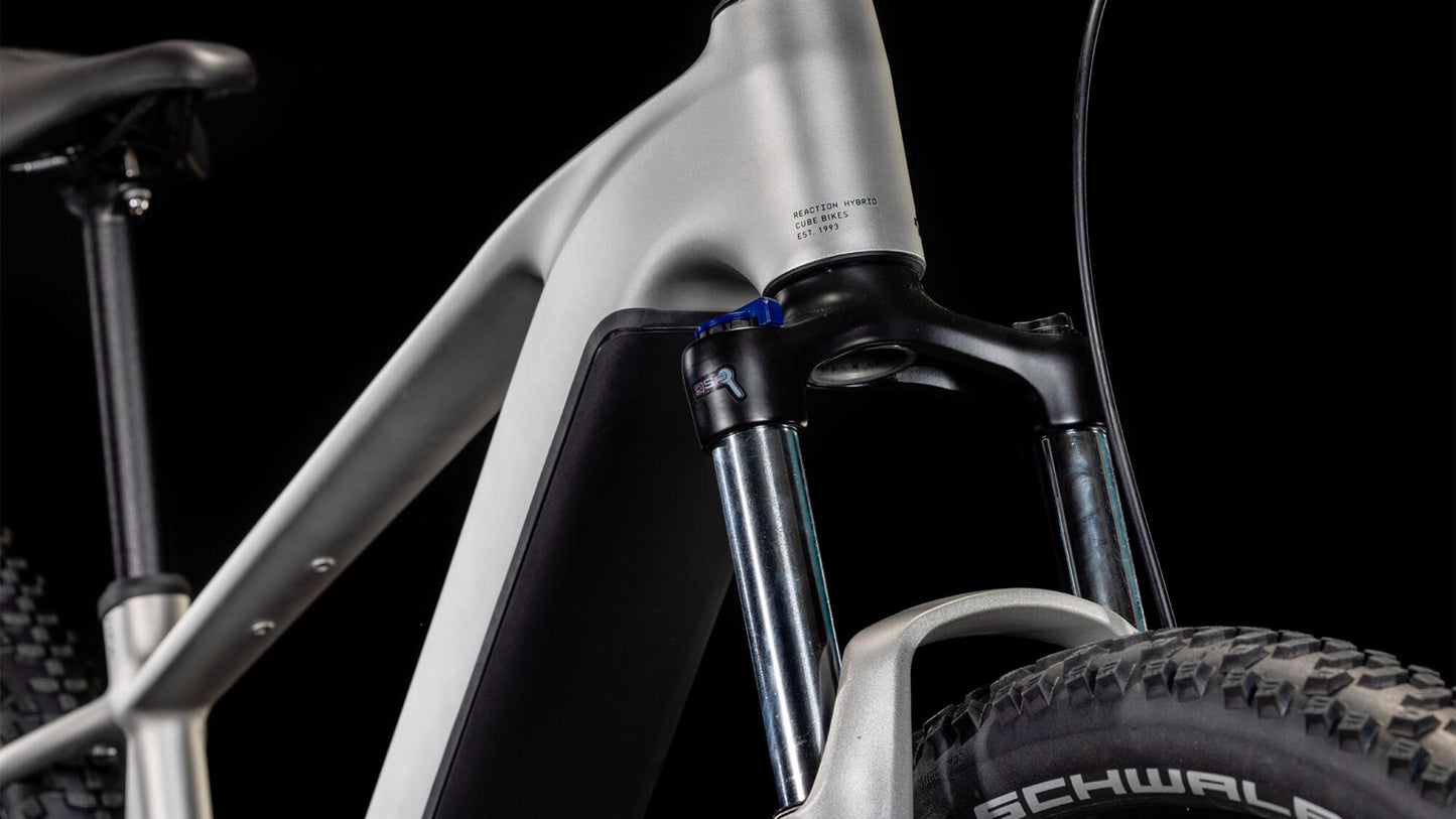 Cube Reaction Hybrid ONE 800 silver´n´black