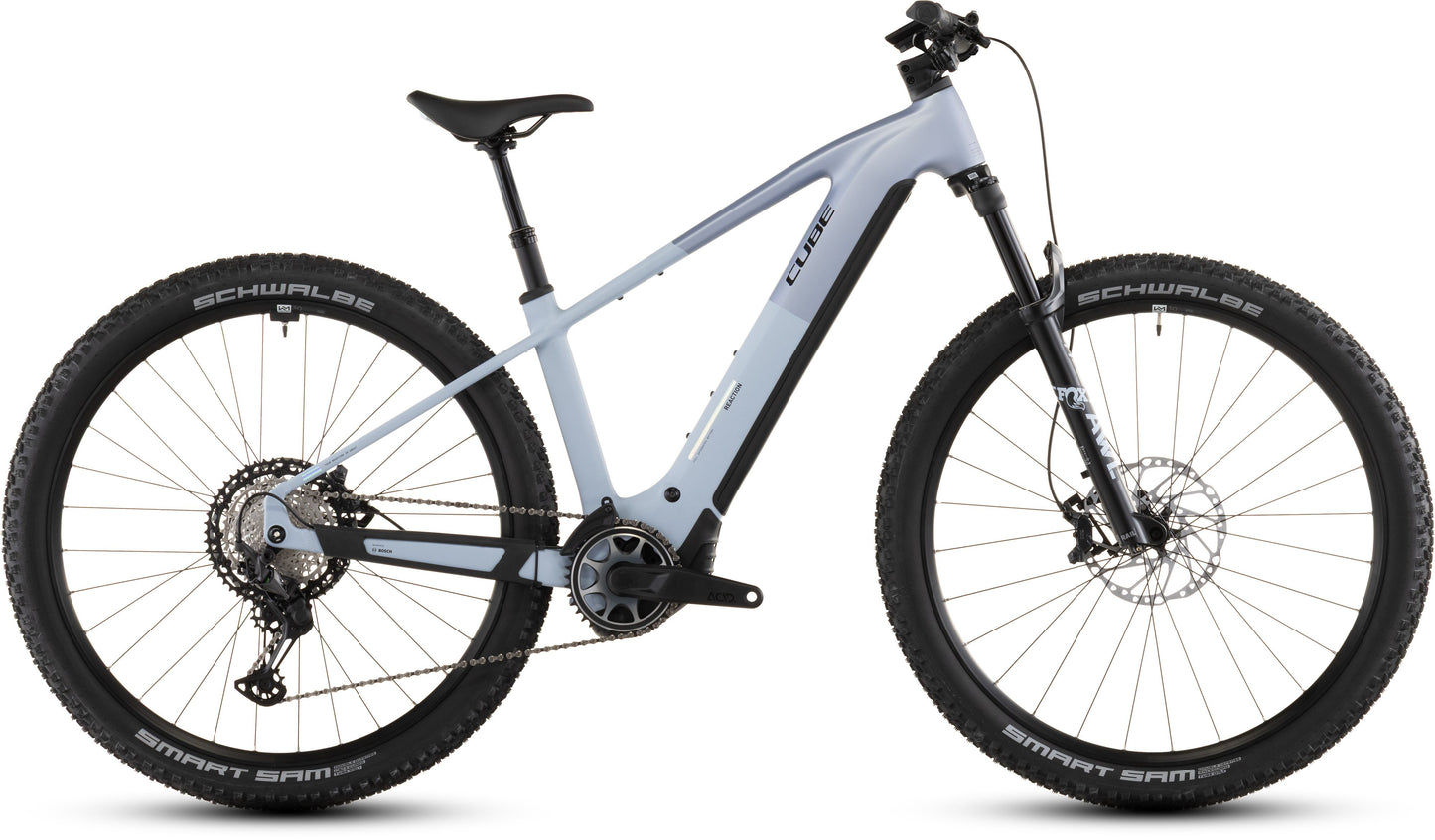 Cube Reaction Hybrid SLX 800