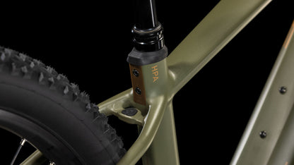 Cube Reaction Hybrid Pro 800