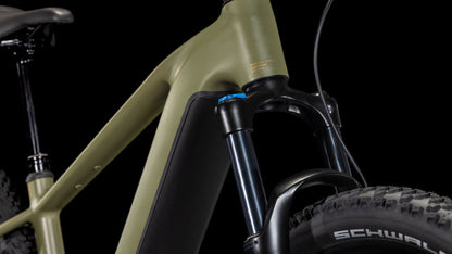 Cube Reaction Hybrid Pro 800