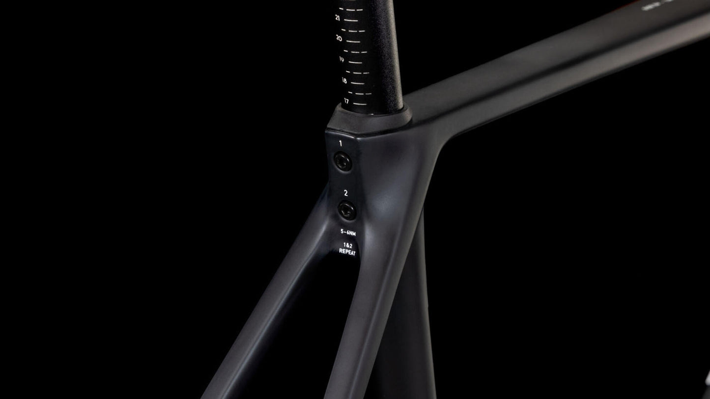 Cube Cross Race C:62 Pro Diamant