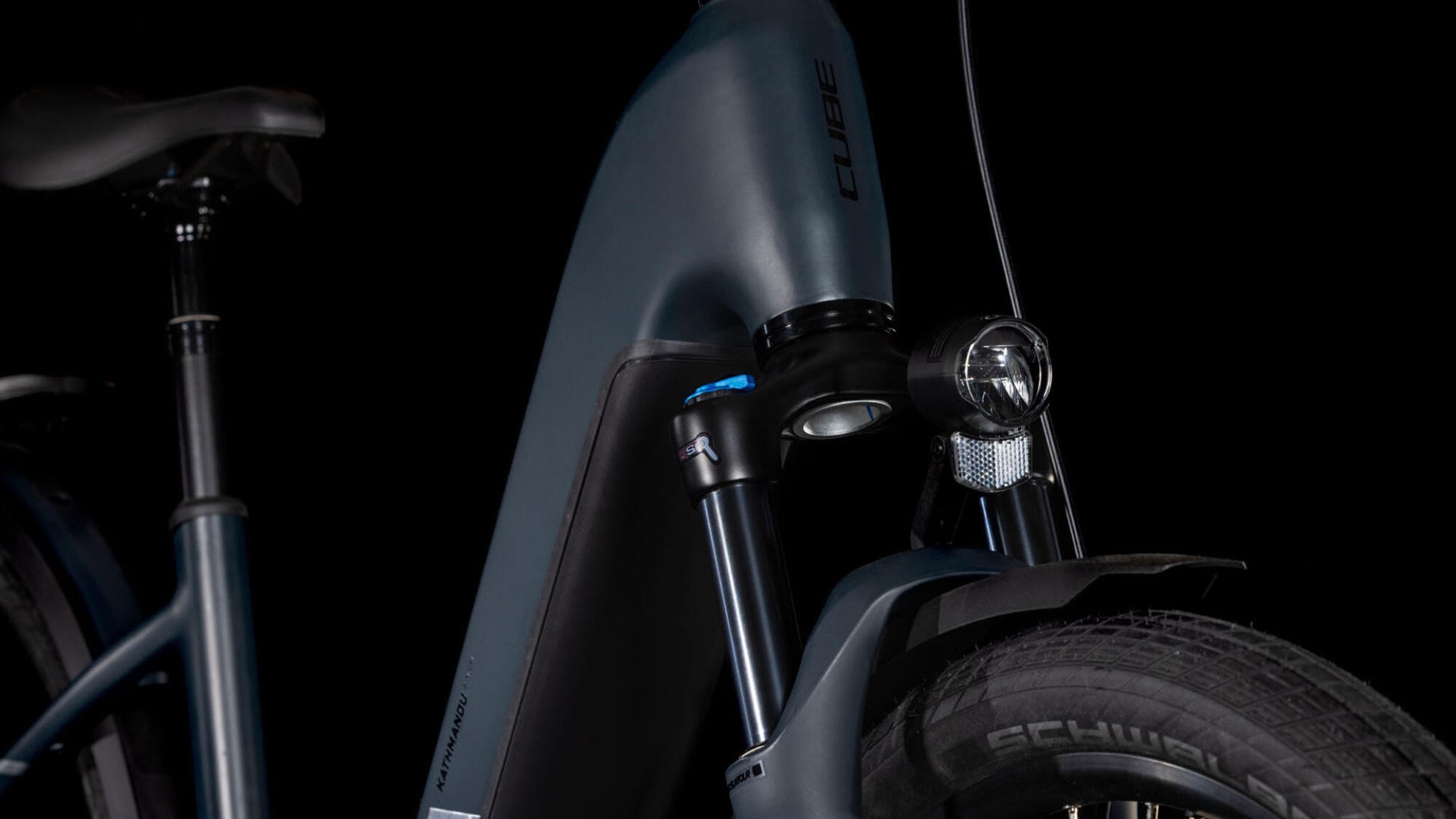 Cube Kathmandu Hybrid Comfort Pro 800 night´n´chrome