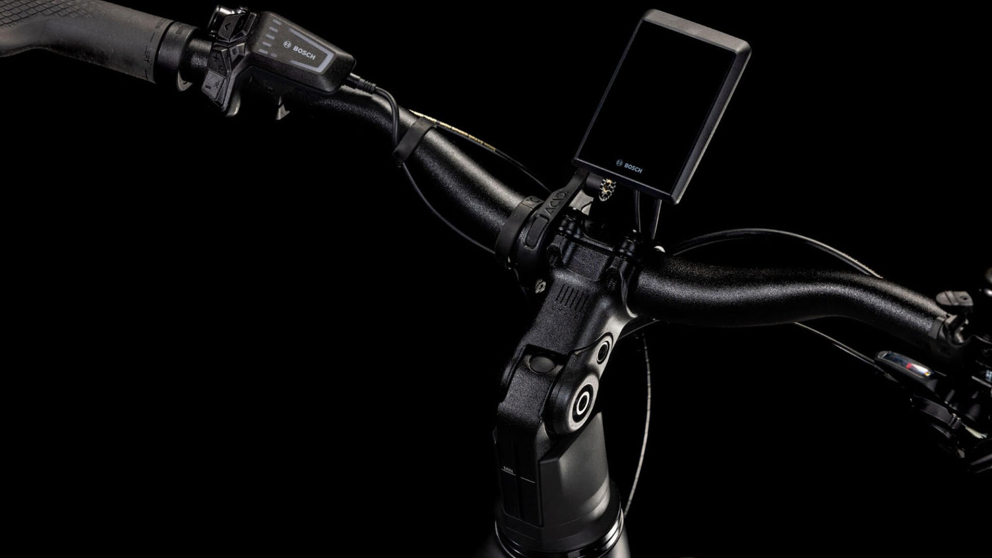Cube Kathmandu Hybrid EXC 800 black´n´prism