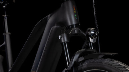 Cube Kathmandu Hybrid EXC 800 black´n´prism