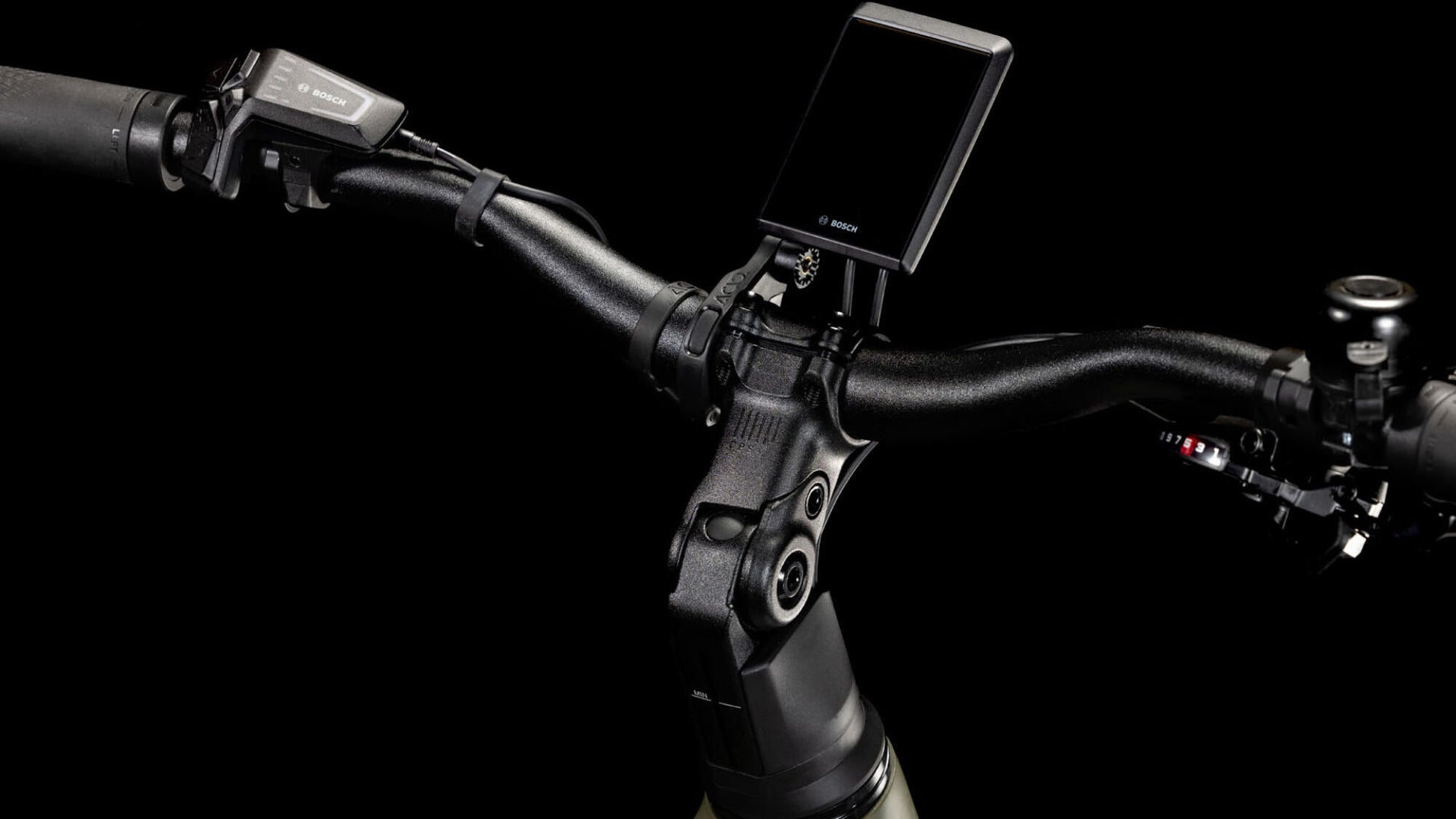 Cube Kathmandu Hybrid Pro 800 dustyolive´n´gold