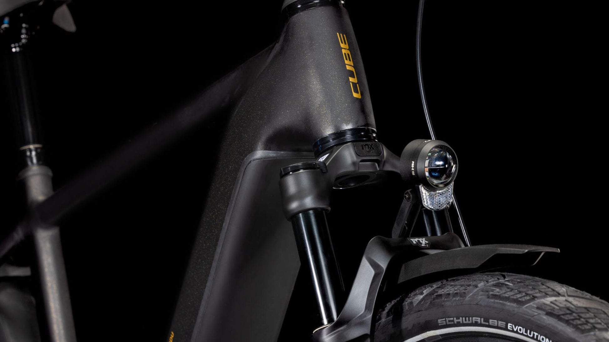 Cube Kathmandu Hybrid SLT 800 golddust´n´black