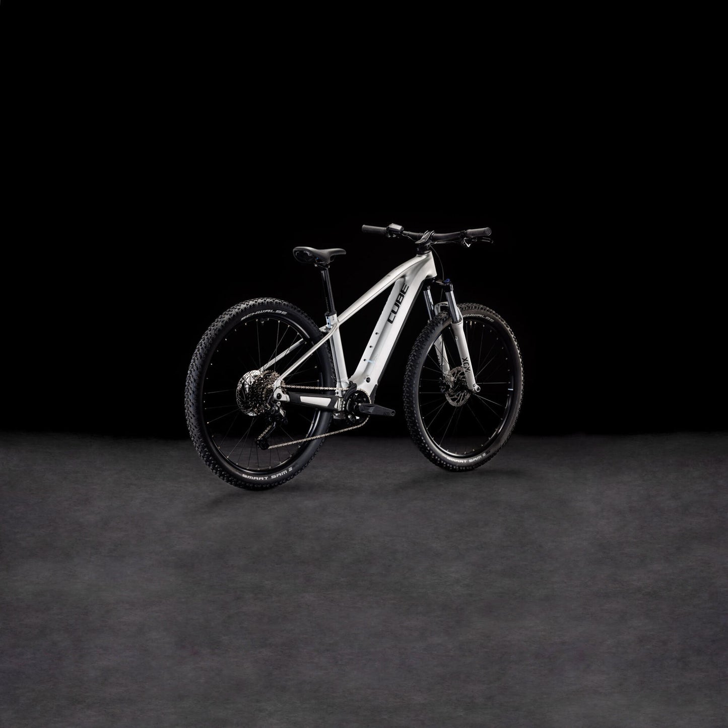 Cube Reaction Hybrid ONE 800 silver´n´black