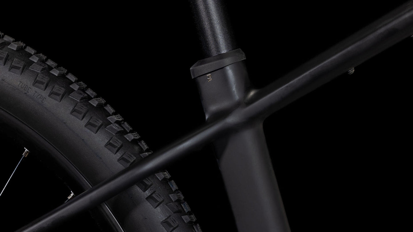 Cube Reaction Hybrid ONE 800 blackline XL