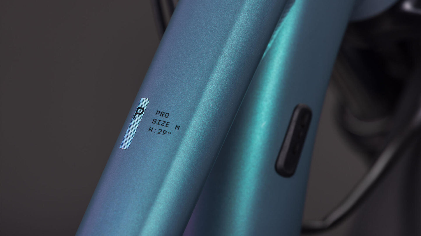 Cube Aim Pro FE smaragdgrey´n´prism