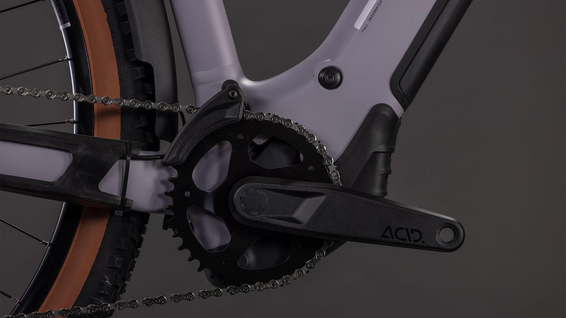 Cube Reaction Hybrid Performance 600 FE plumgrey´n´black