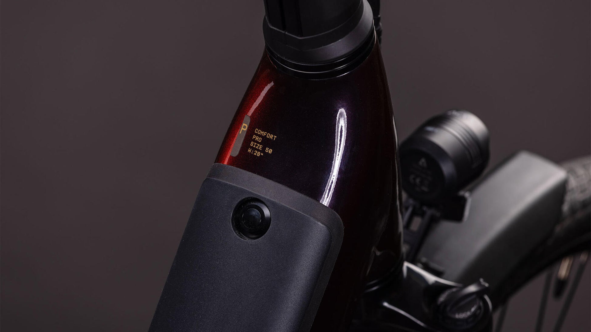 Cube Supreme Hybrid Comfort Pro Wave 600Wh solareclipse´n´gold