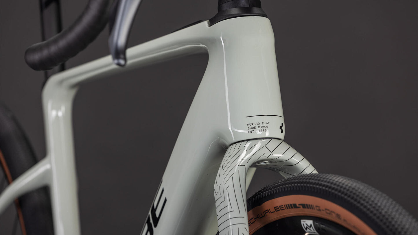Cube Nuroad Hybrid C:62 Race 400X Diamant